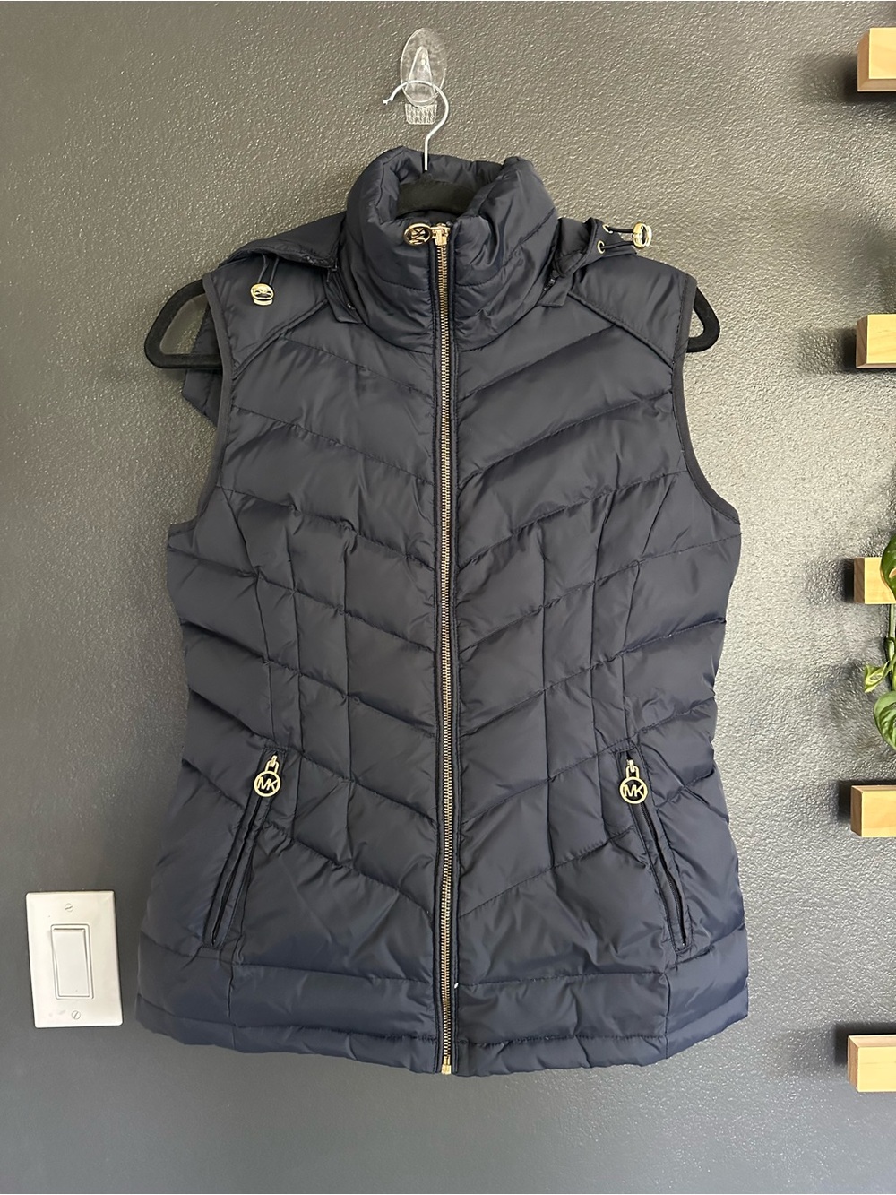 Michael Kors Down Puffer Vest Small Navy Blue Hooded Gold Hardware